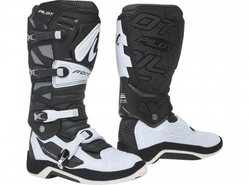 Forma Ботинки Pilot Black/White в Краснодаре