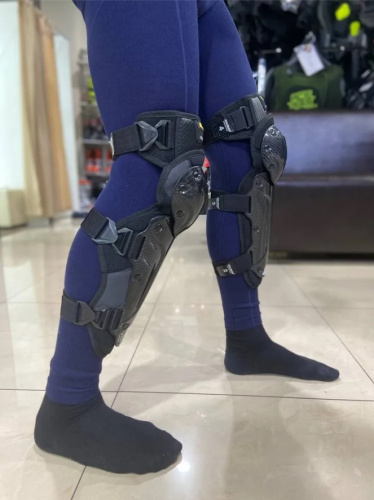 Ones Again Наколенники Carbon Fiber Force в Краснодаре
